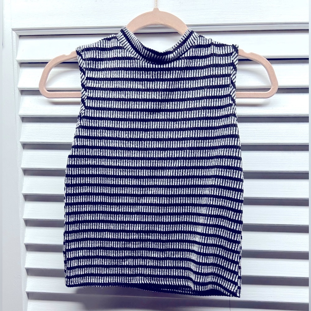 Slvless top